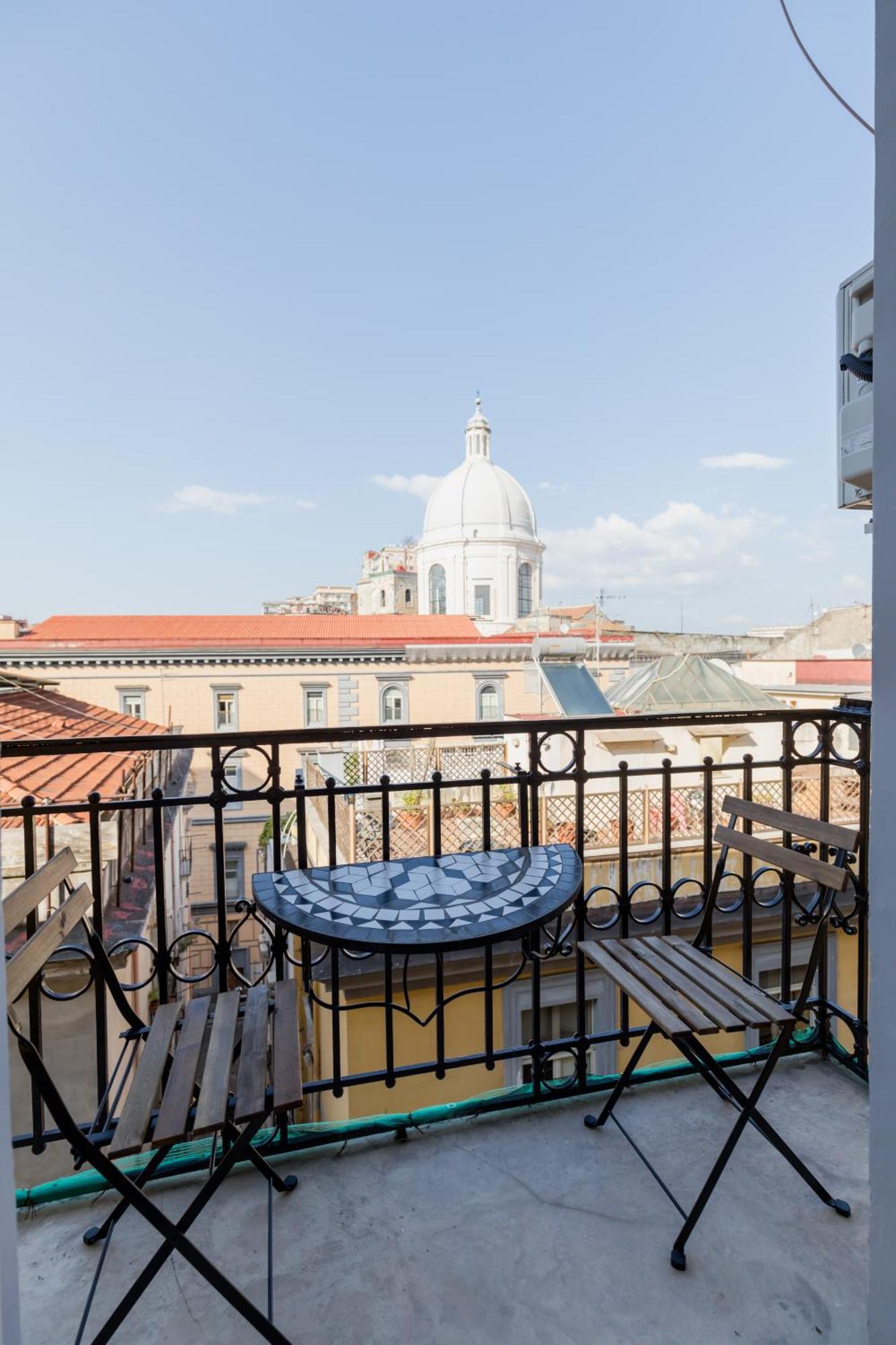 Blu Parthenope Suites Naples Exterior photo