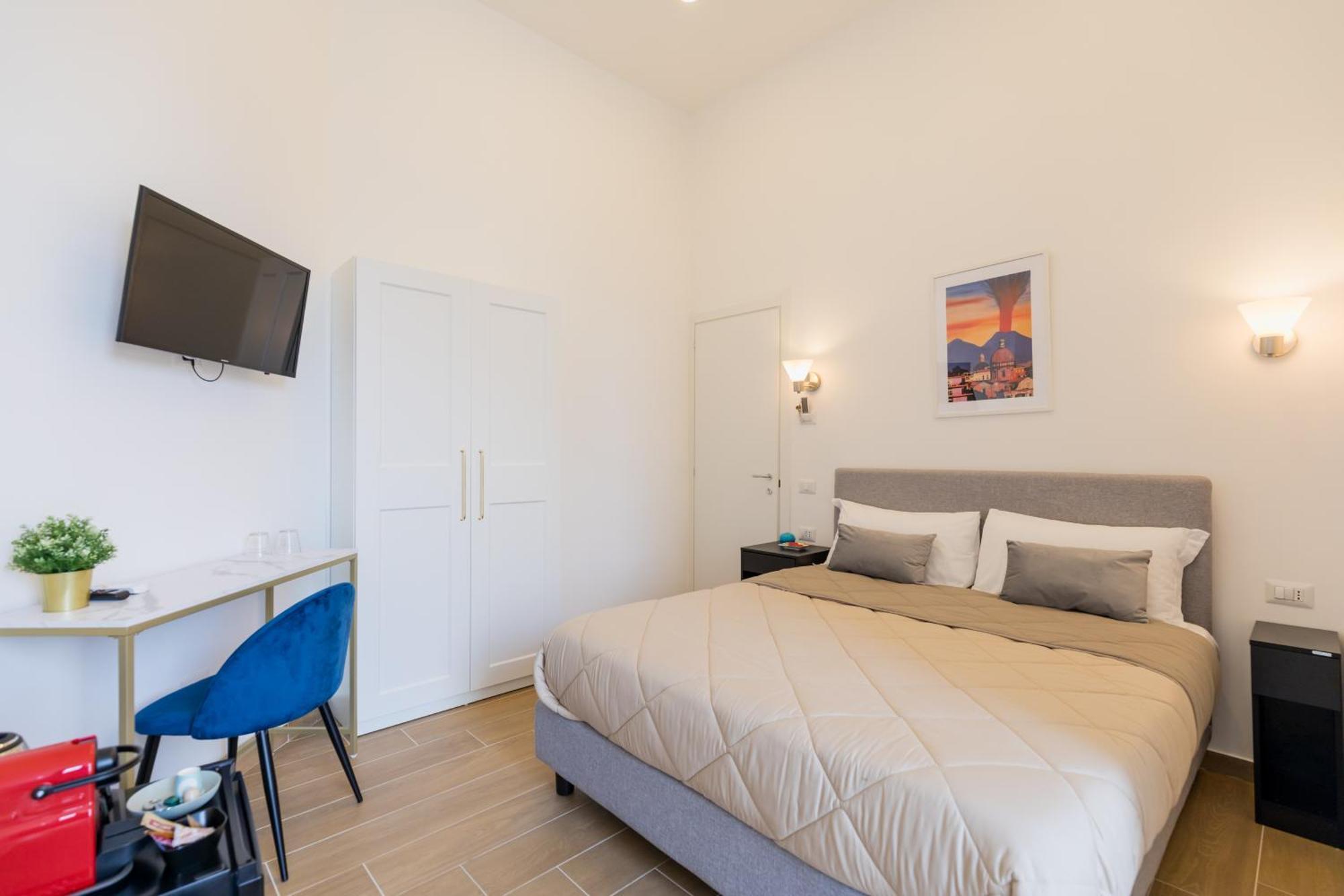 Blu Parthenope Suites Naples Exterior photo